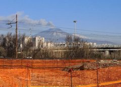 Allerta rossa sull’Etna: chiuso un settore aereo, arrivi limitati all’aeroporto di Catania