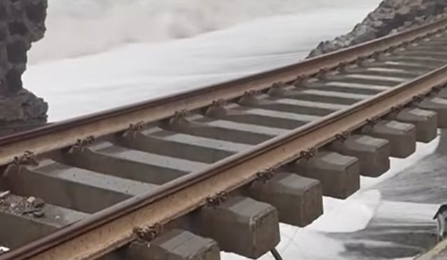 Gravi danni alla linea ferroviaria Ionica: servono oltre 30 giorni per il ripristino