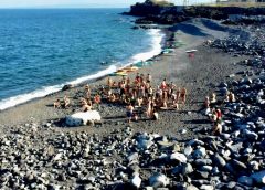 Oltre il sequestro del Caito: bonifica immediata e stop ai privati per salvare la costa